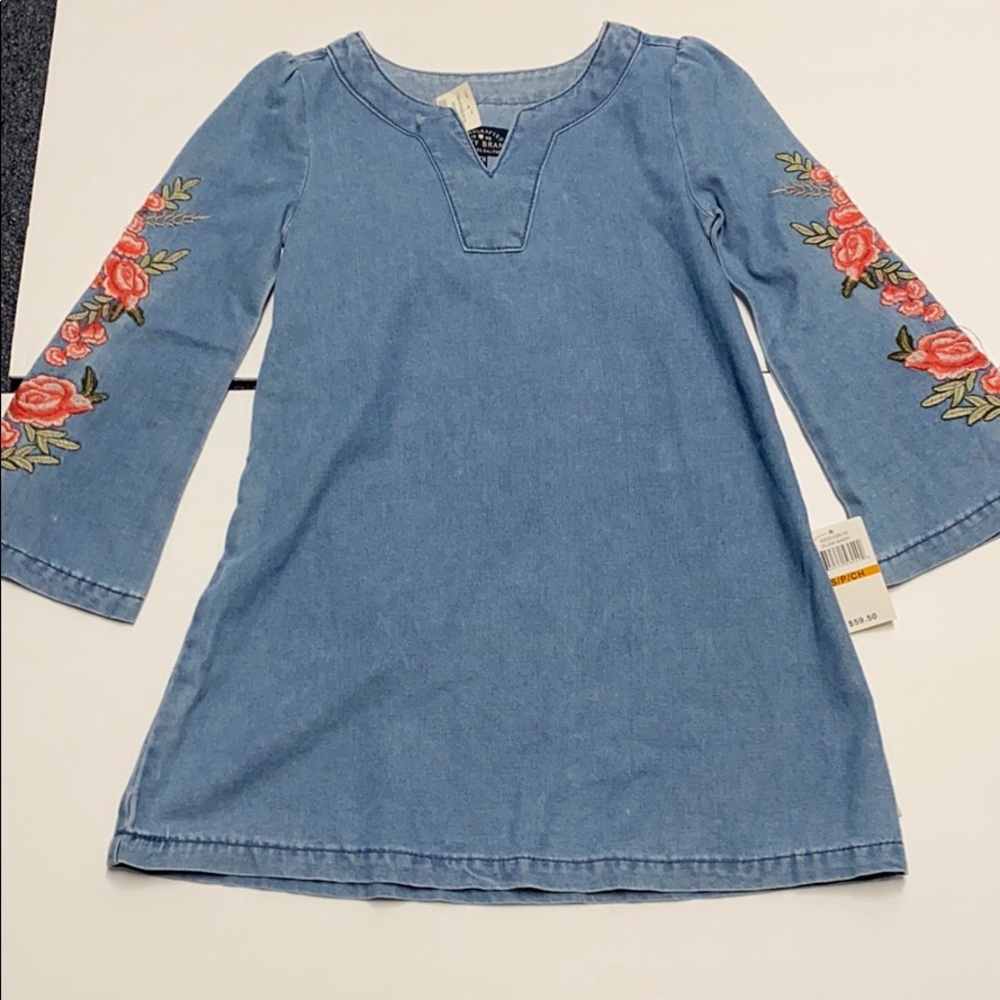 NWT Lucky brand Jillian wash embroidered top